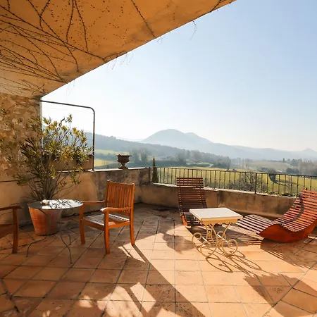 Otel La Treille Muscate 3*