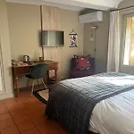 La Treille Muscate Hotel