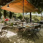 La Treille Muscate Hotel